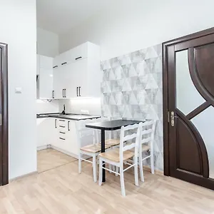 Inshiapartments On Bohomolʹtsya Str Львов
